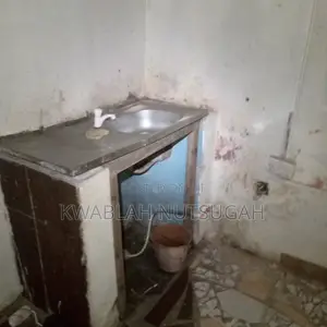 1bdrm House in Cold Store for rent