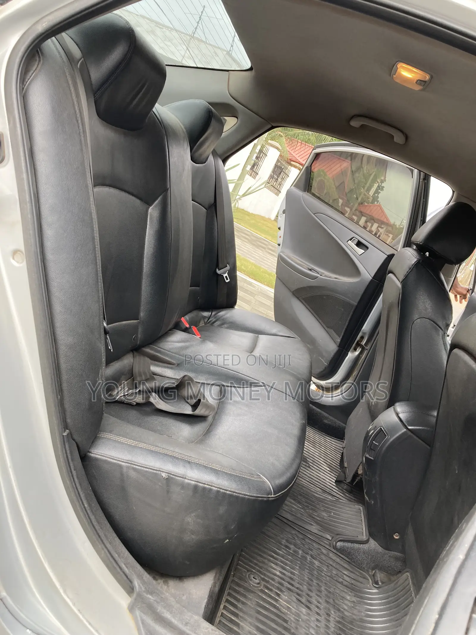 Hyundai Sonata 2010 Silver