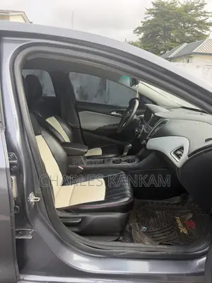 Chevrolet Cruze LT 2019 Gray