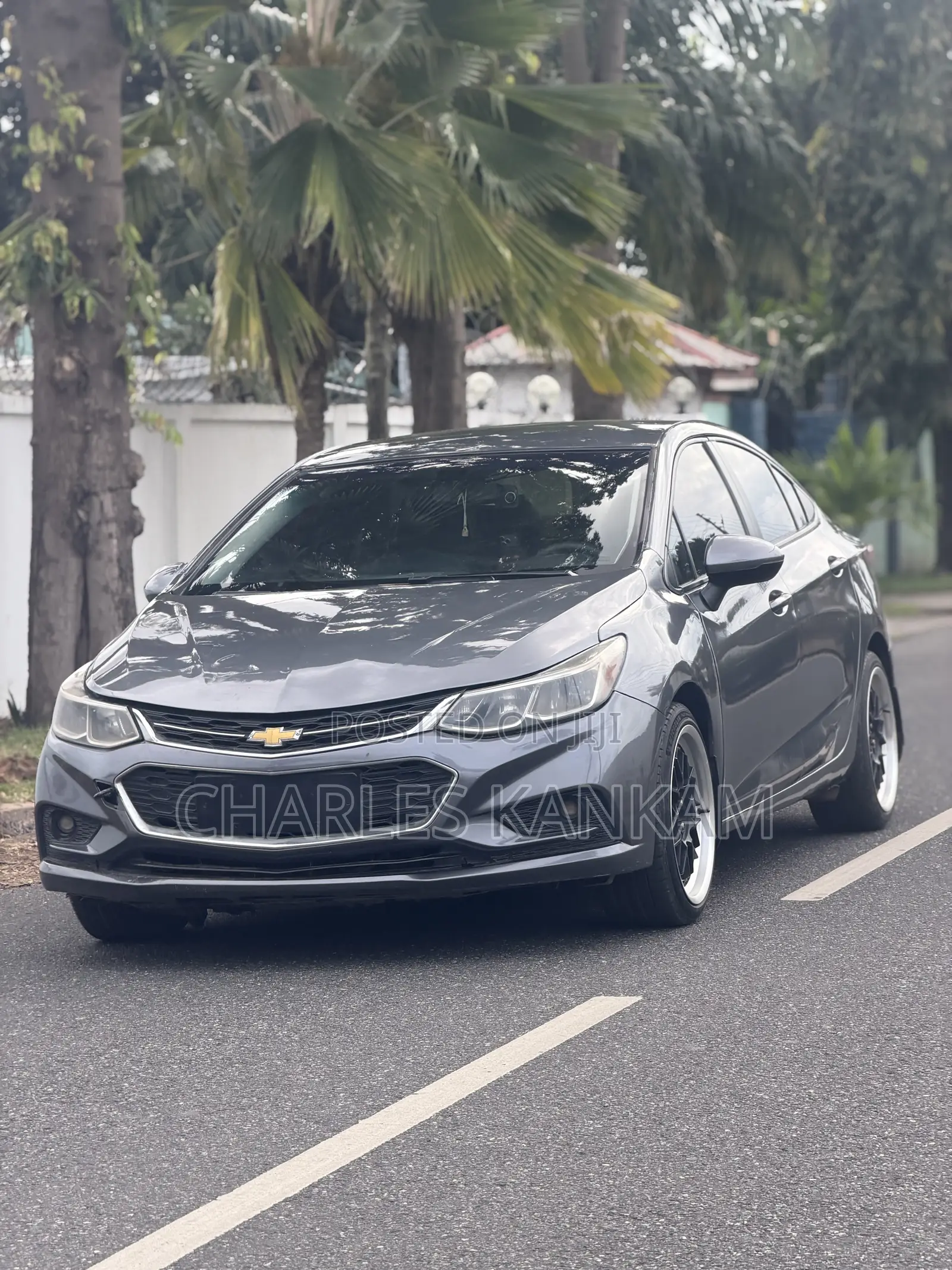 Chevrolet Cruze LT 2019 Gray