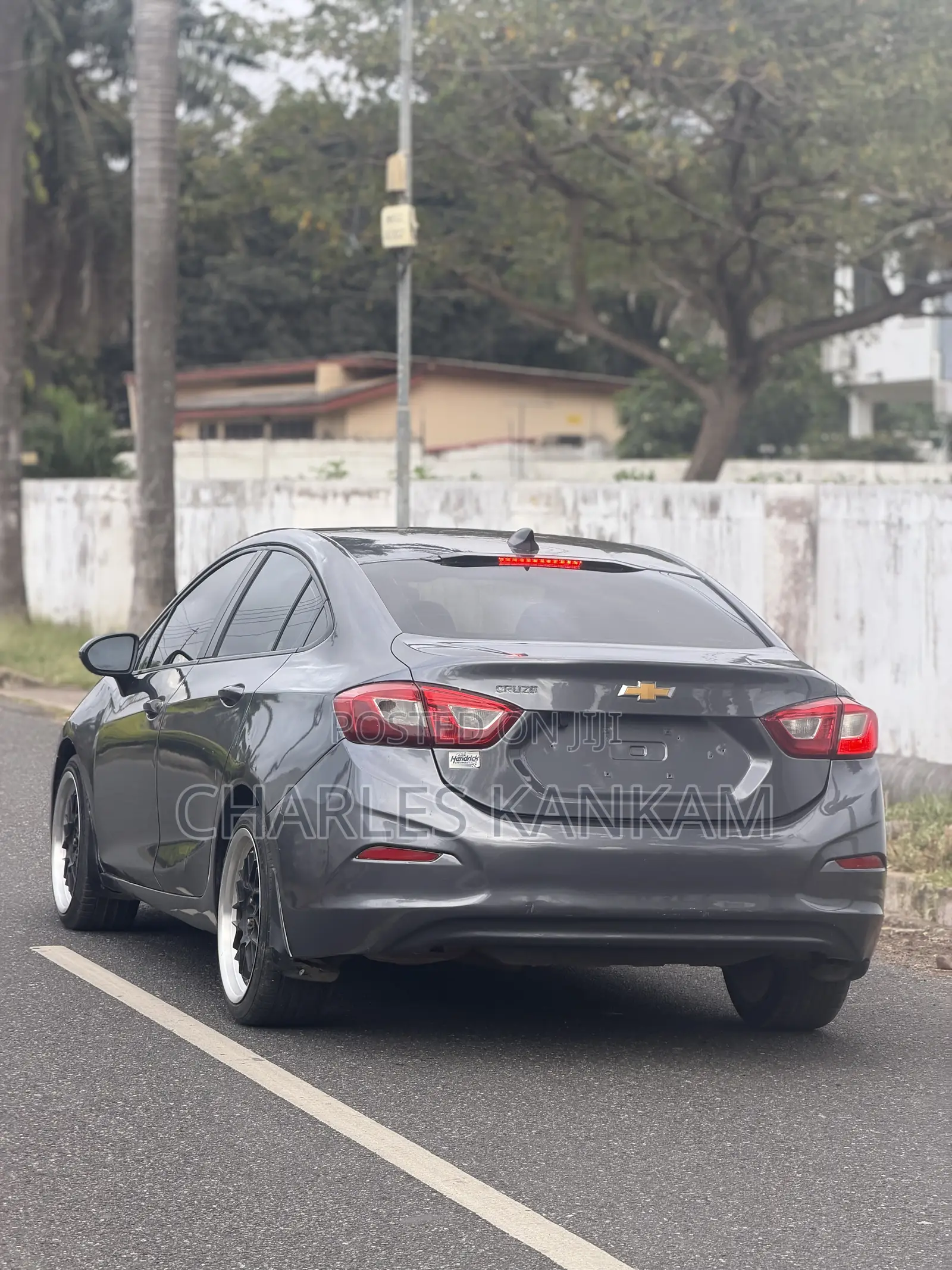 Chevrolet Cruze LT 2019 Gray