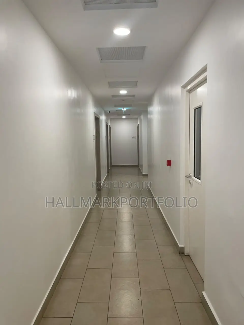 Furnished Studio Apartment in The Lennox, Airport Residential Area