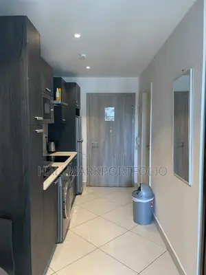 Furnished Studio Apartment in The Lennox, Airport Residential Area