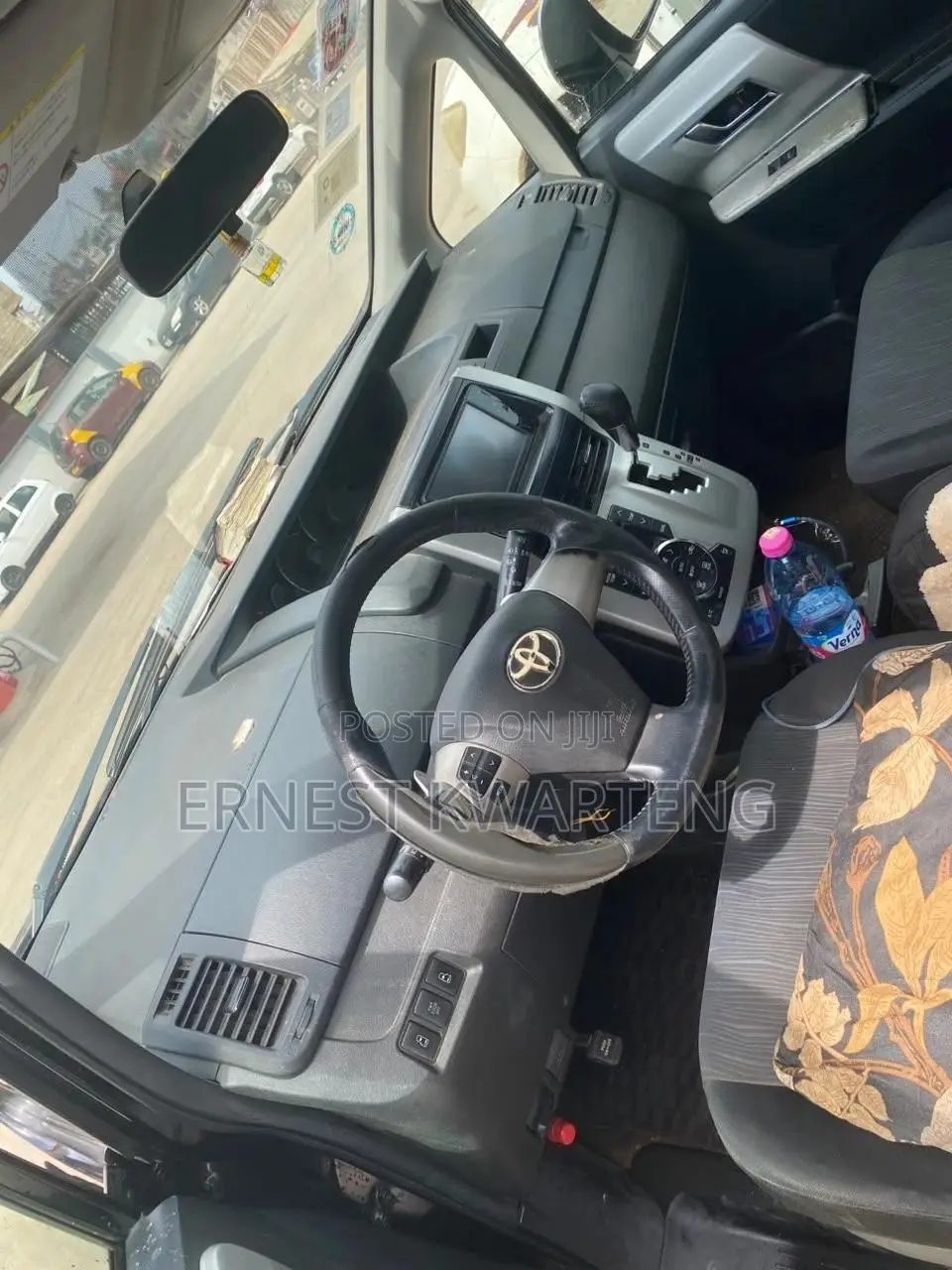 Toyota Voxy 2013 Black