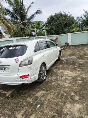 Toyota Corolla 2025 White