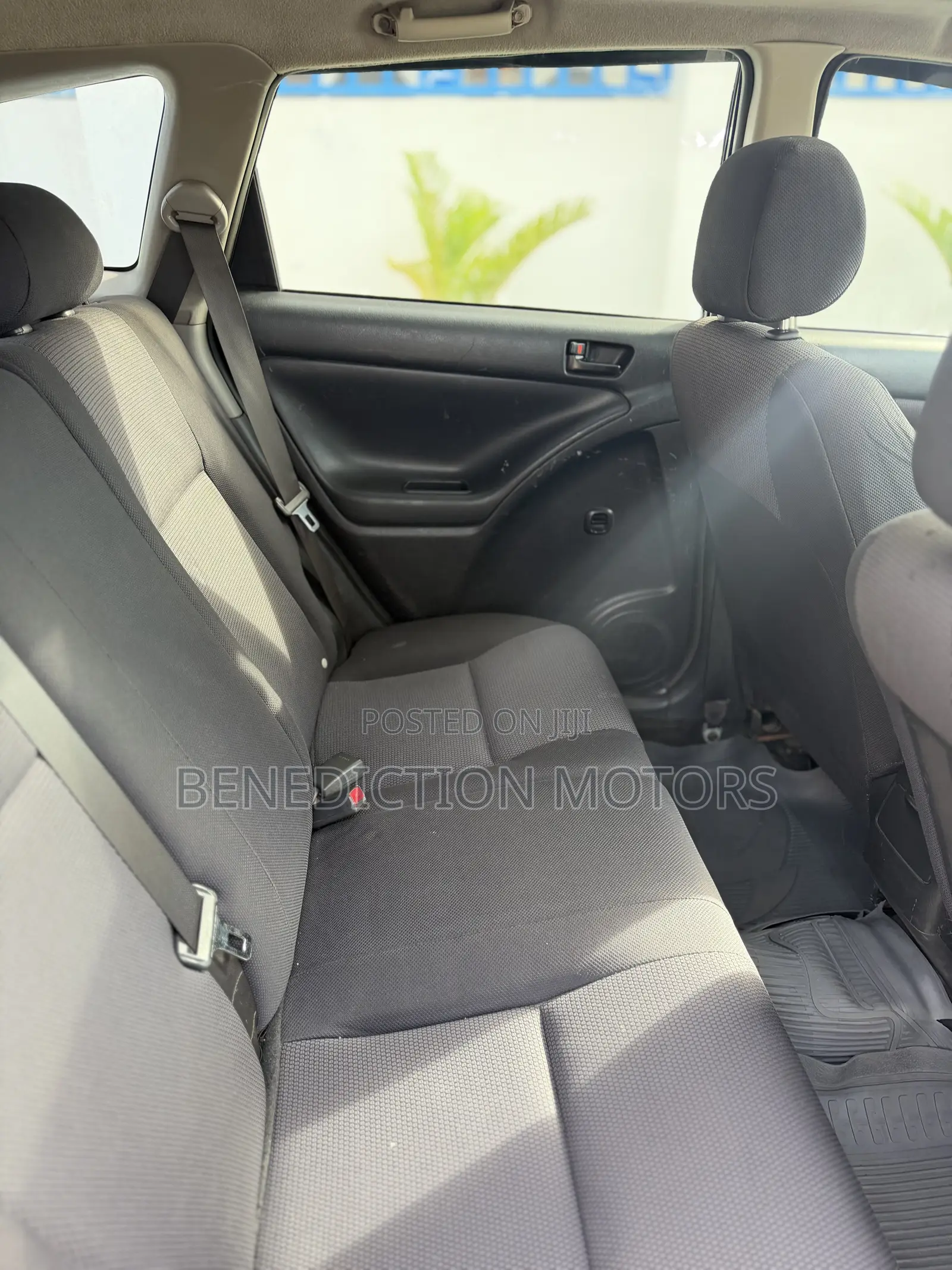 Pontiac Vibe 2008 Gray