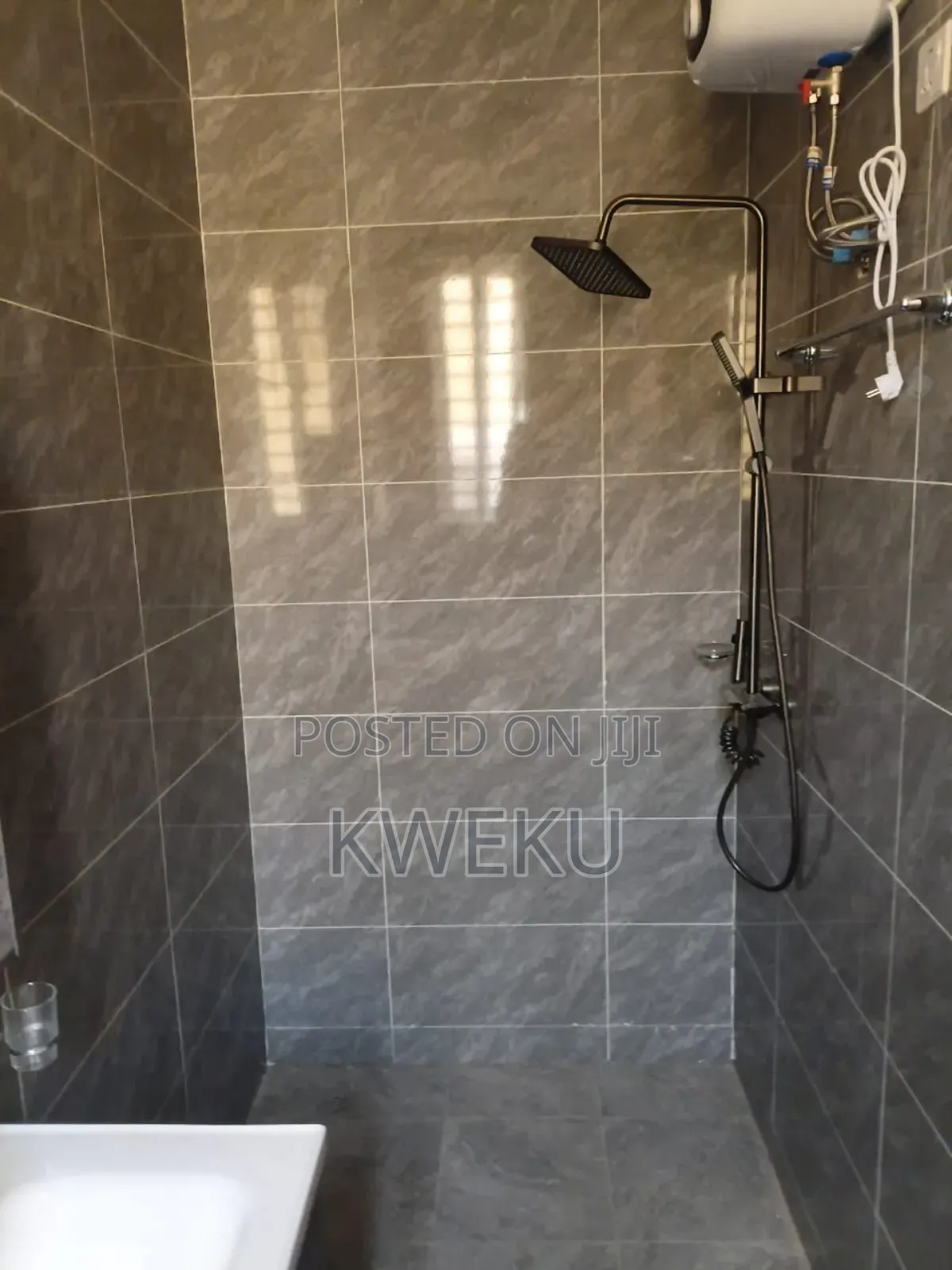 2bdrm Apartment in Seedovproerties, Baatsona Total for sale