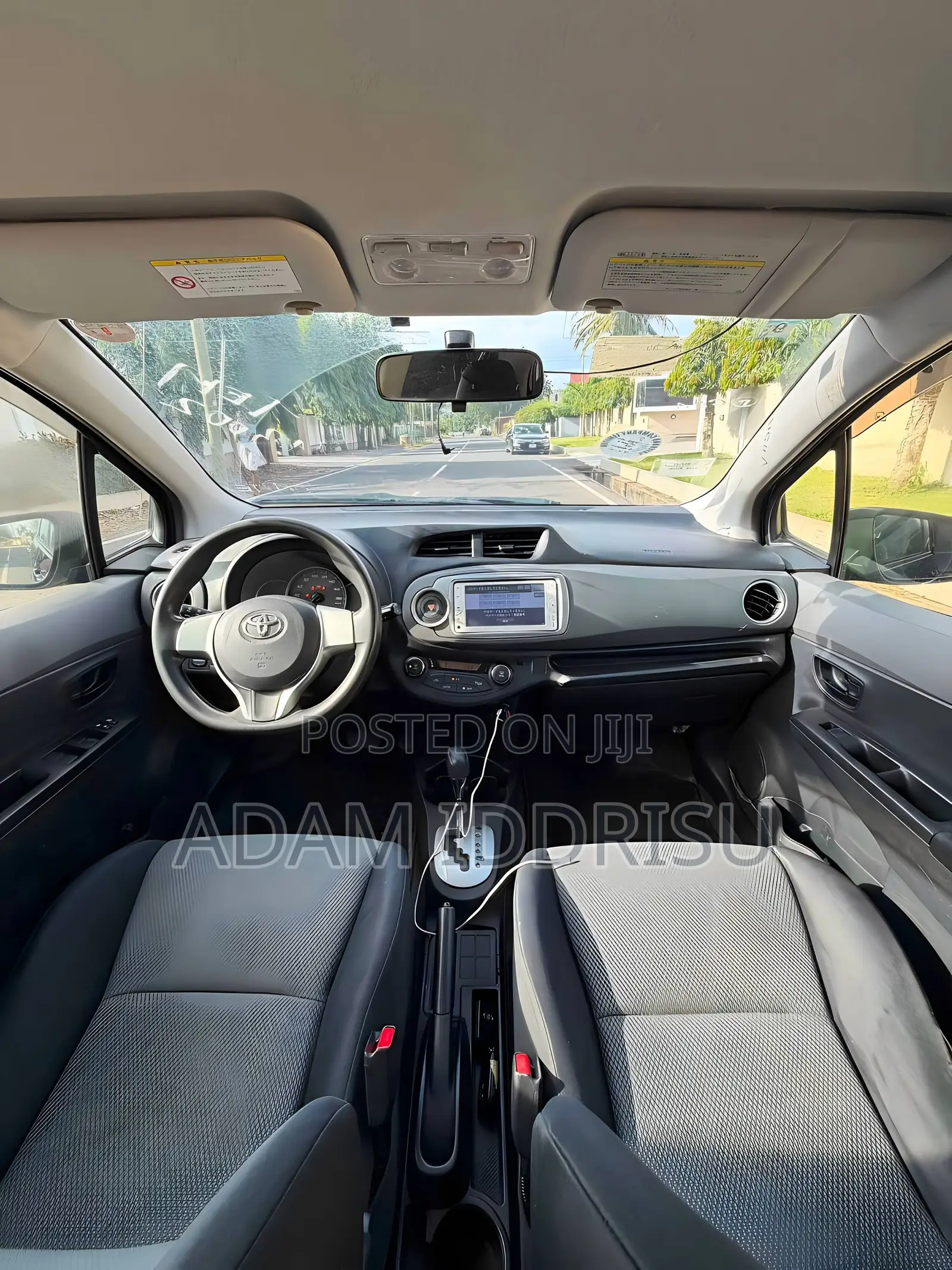 Toyota Vitz 2012 Black