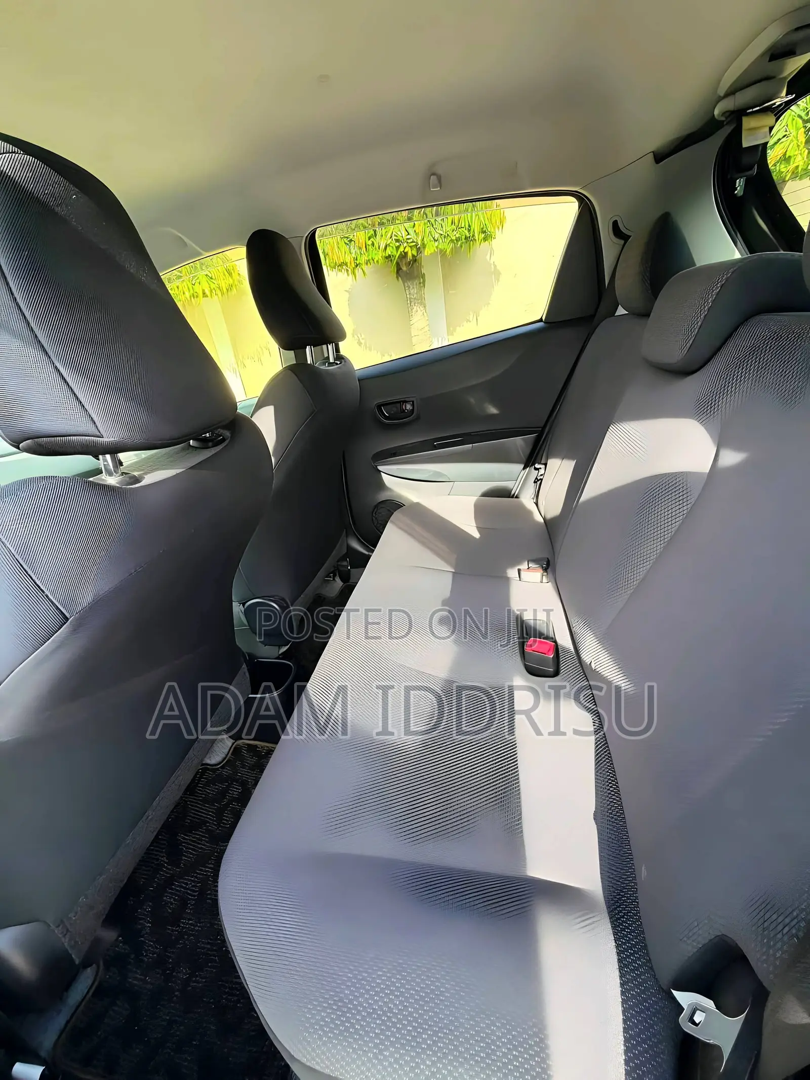 Toyota Vitz 2012 Black