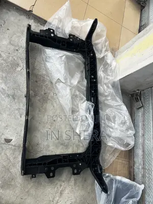 Hyundai Elantra Radiator Water Tank 2017 2018