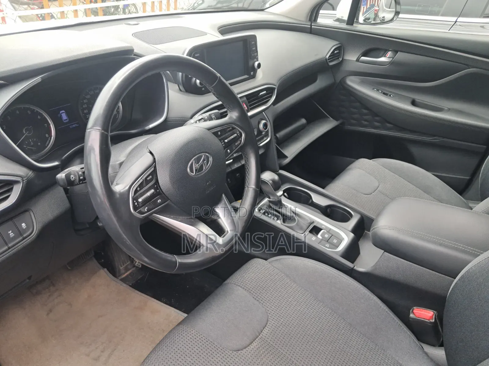Hyundai Santa Fe Limited 2.0T FWD 2019 White