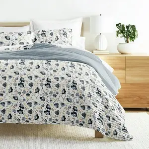 3 Pieces Quilt Set