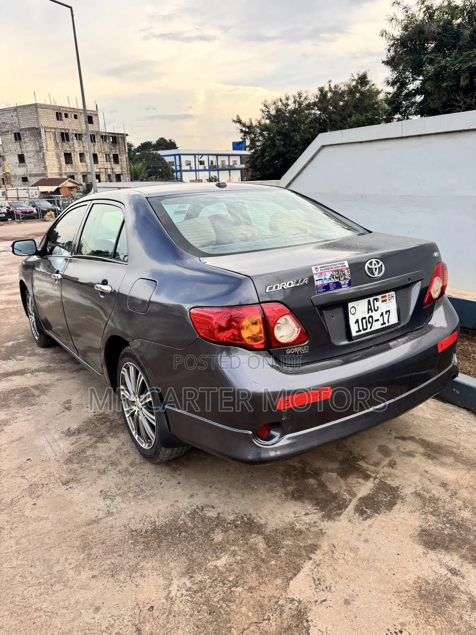 Toyota Corolla LE 4dr Sedan (1.8L 4cyl 4A) 2010 Gray