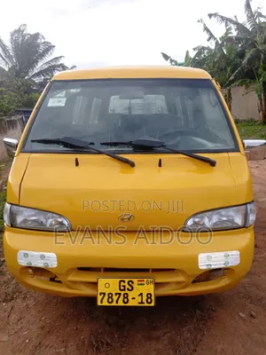 Hyundai H-100 2002 Yellow