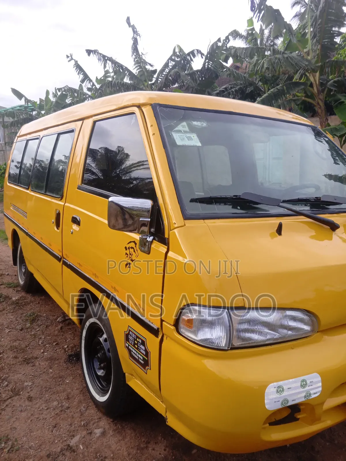 Hyundai H-100 2002 Yellow