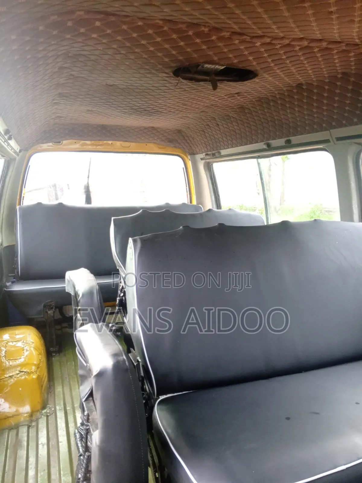 Hyundai H-100 2002 Yellow