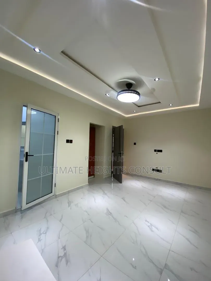 2bdrm House in Asofa, Ofankor for sale