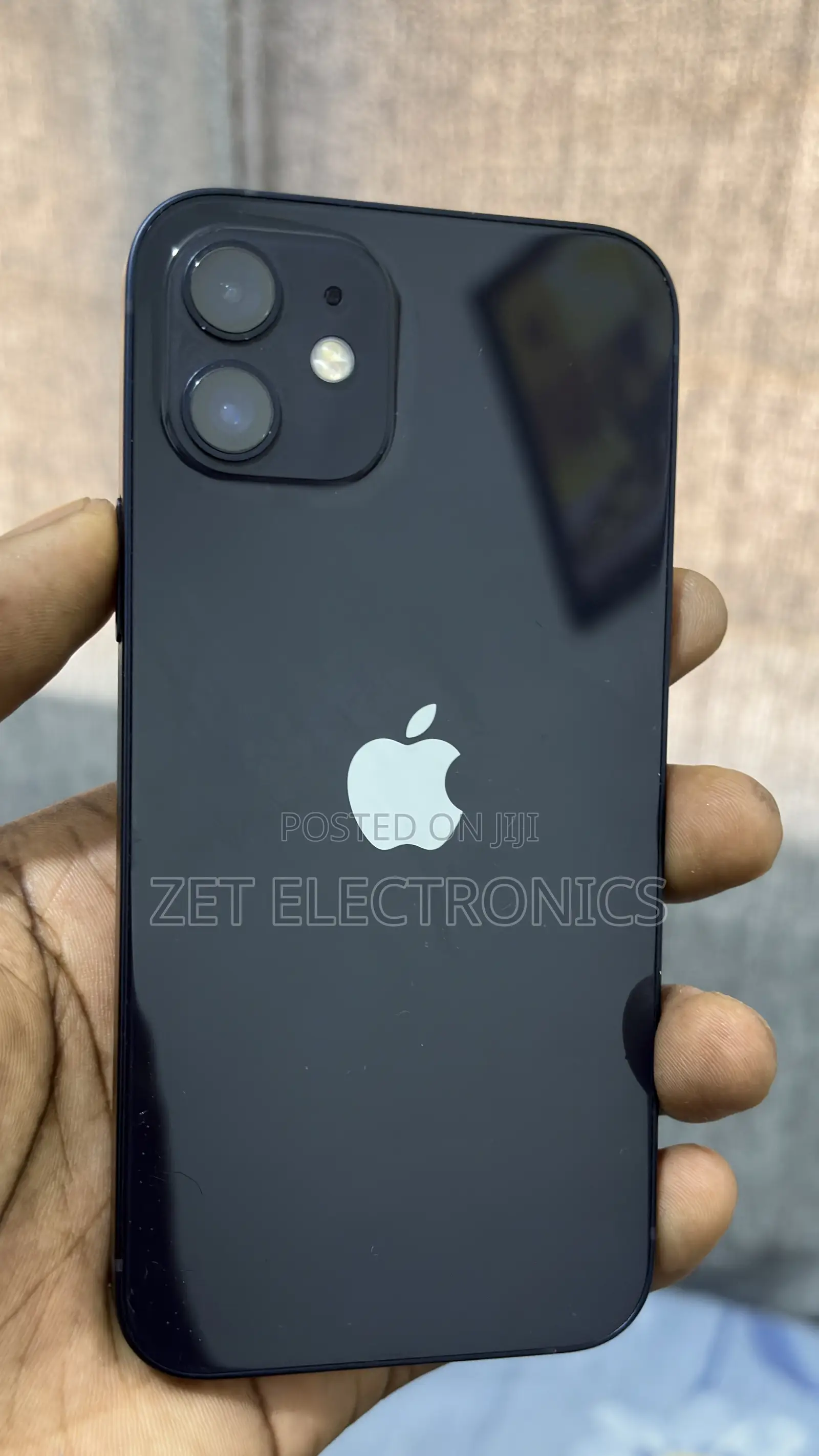 Apple iPhone 12 64 GB Black