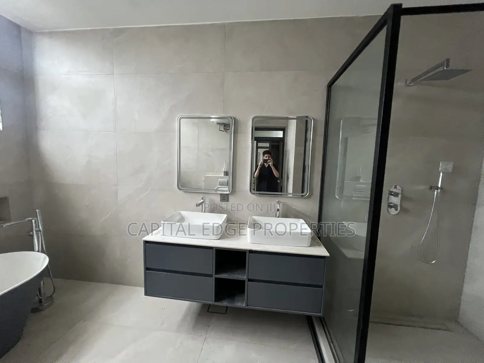 4bdrm House in Labone for rent
