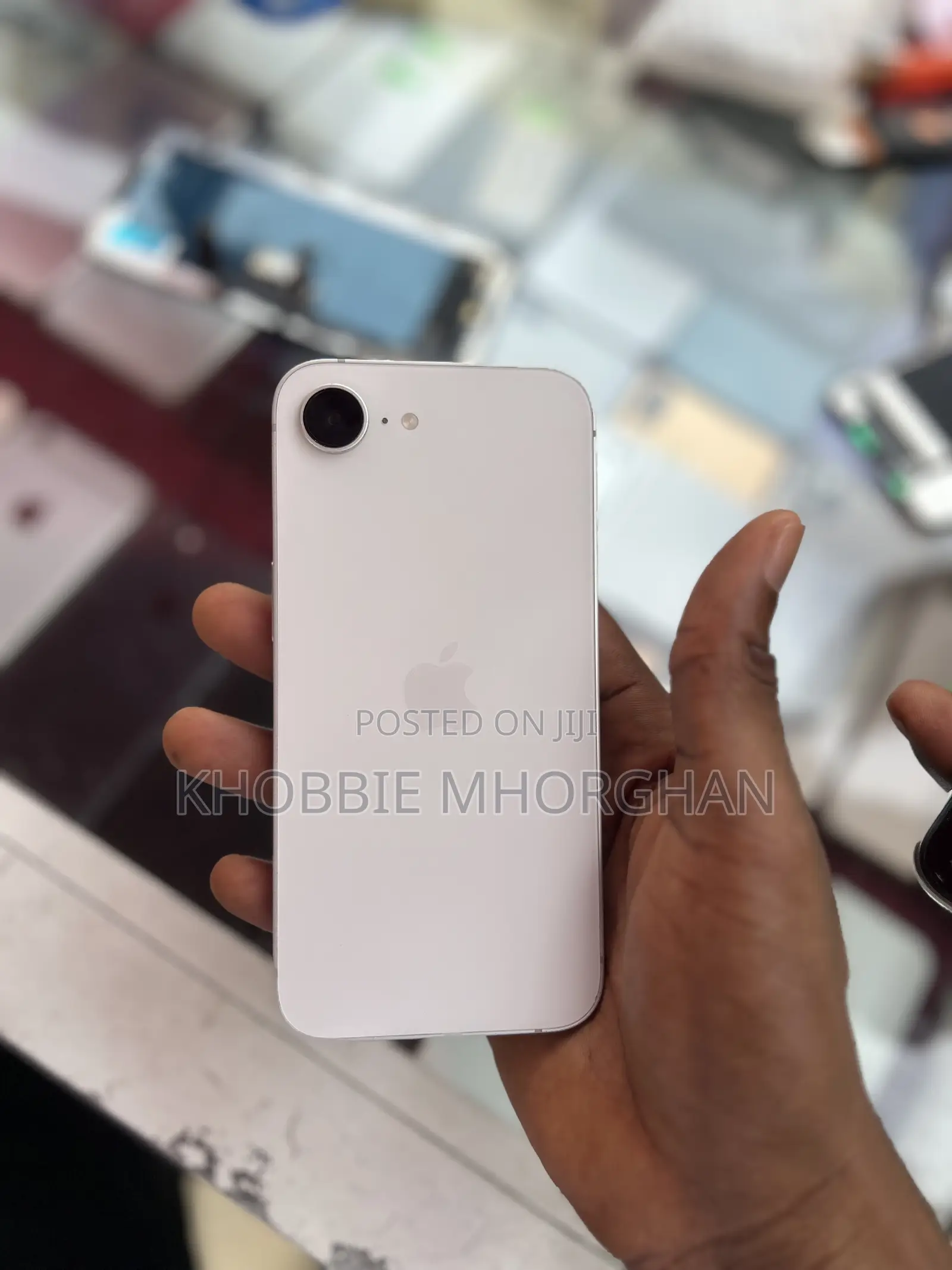 Apple iPhone 16e 128 GB White