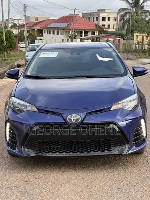 Toyota Corolla 2018 Blue
