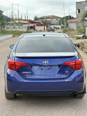 Toyota Corolla 2018 Blue