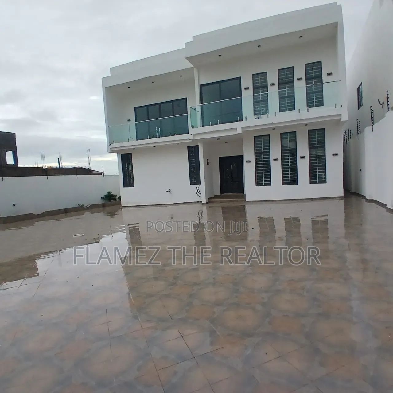 4bdrm Duplex in East Legon Hills, Ghana Link Area for sale