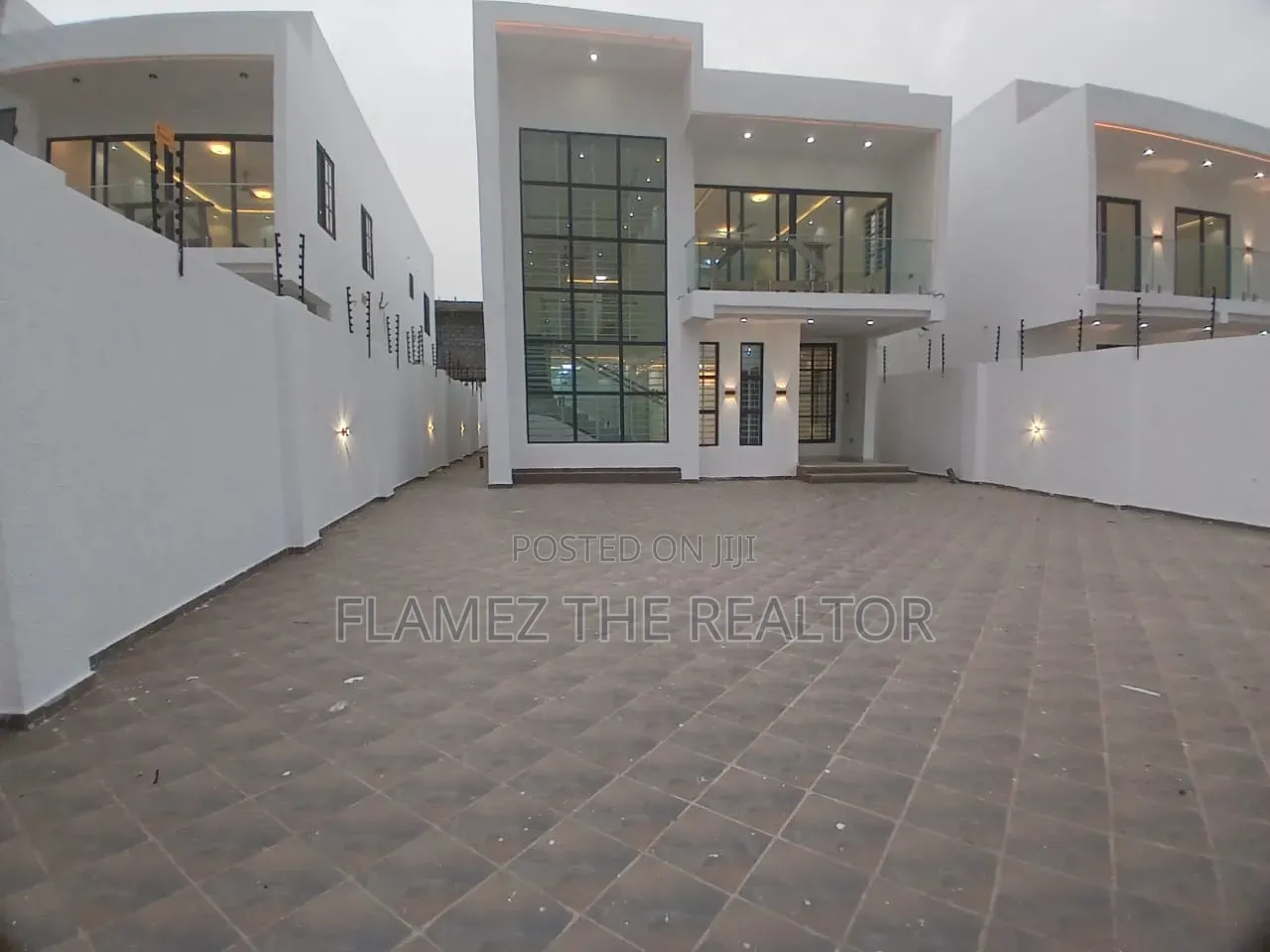 4bdrm Duplex in East Legon Hills, Ghana Link Area for sale