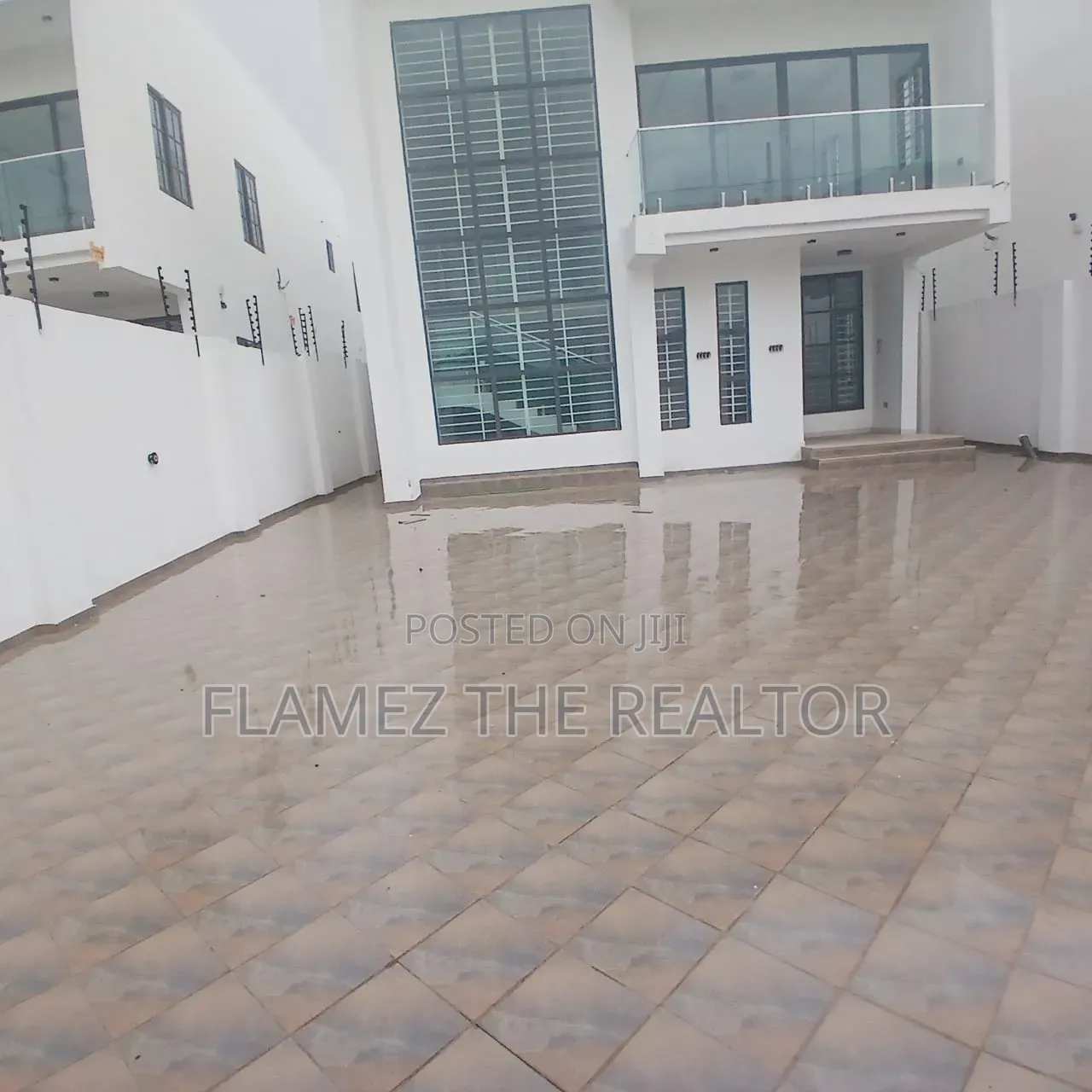 4bdrm Duplex in East Legon Hills, Ghana Link Area for sale
