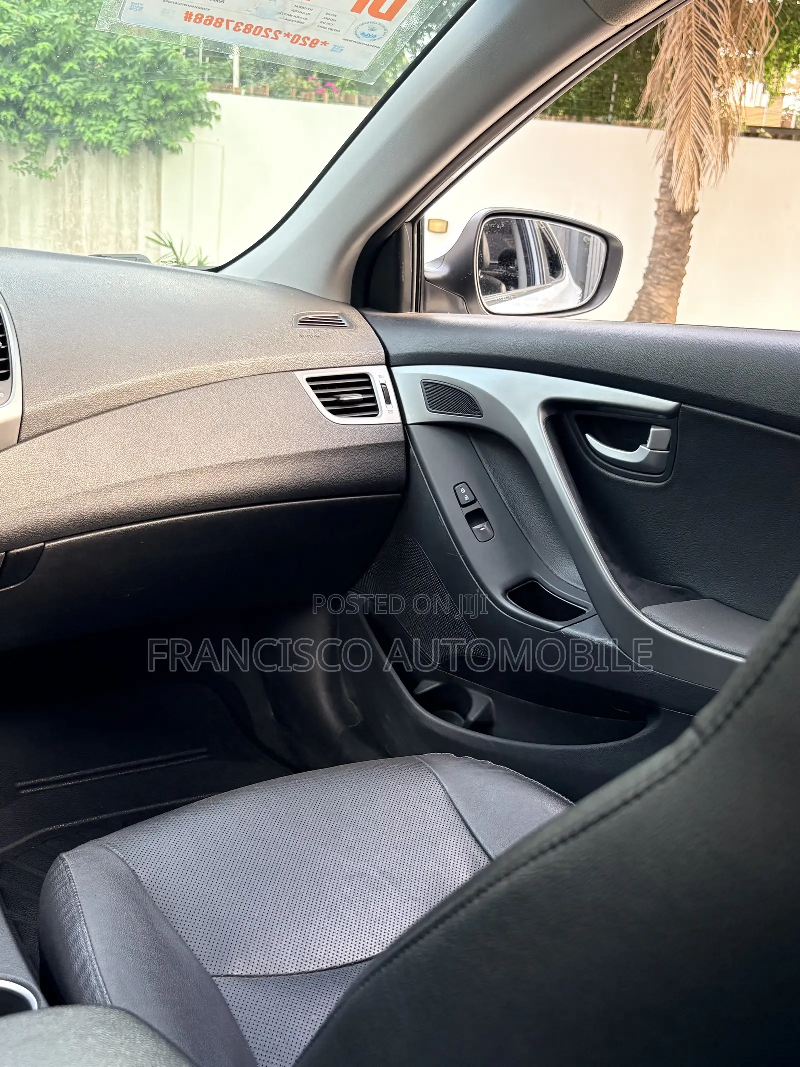 Hyundai Elantra Limited Sedan FWD (1.8L 4cyl 6A) 2016 White