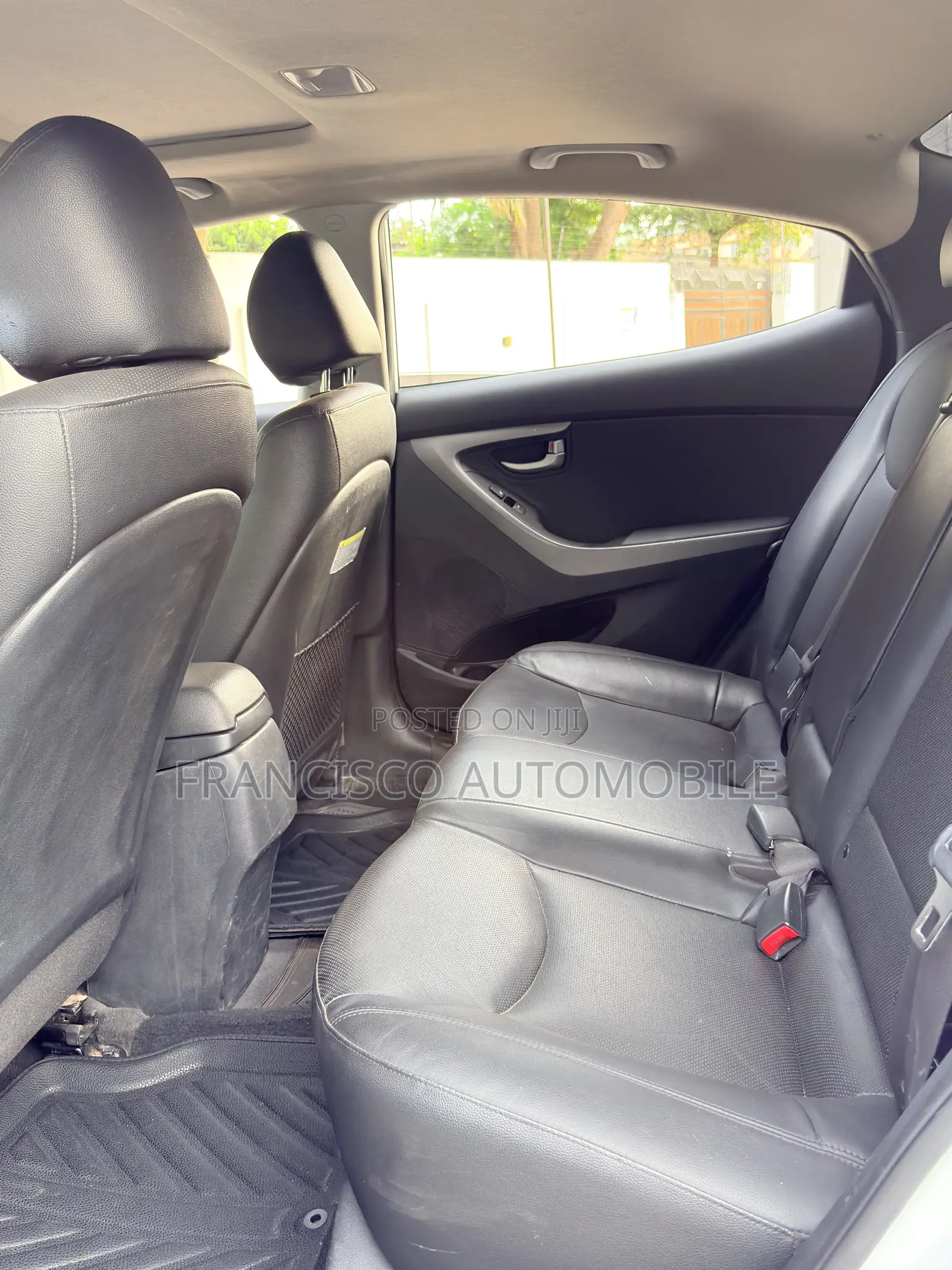 Hyundai Elantra Limited Sedan FWD (1.8L 4cyl 6A) 2016 White