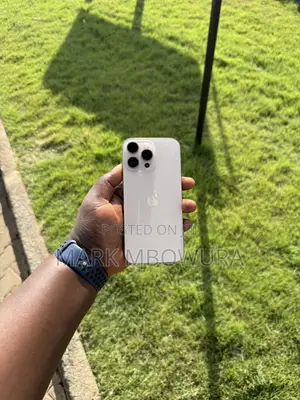 Apple iPhone 16 Pro Max 256 GB Gold