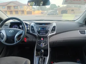 Hyundai Elantra 2015 White
