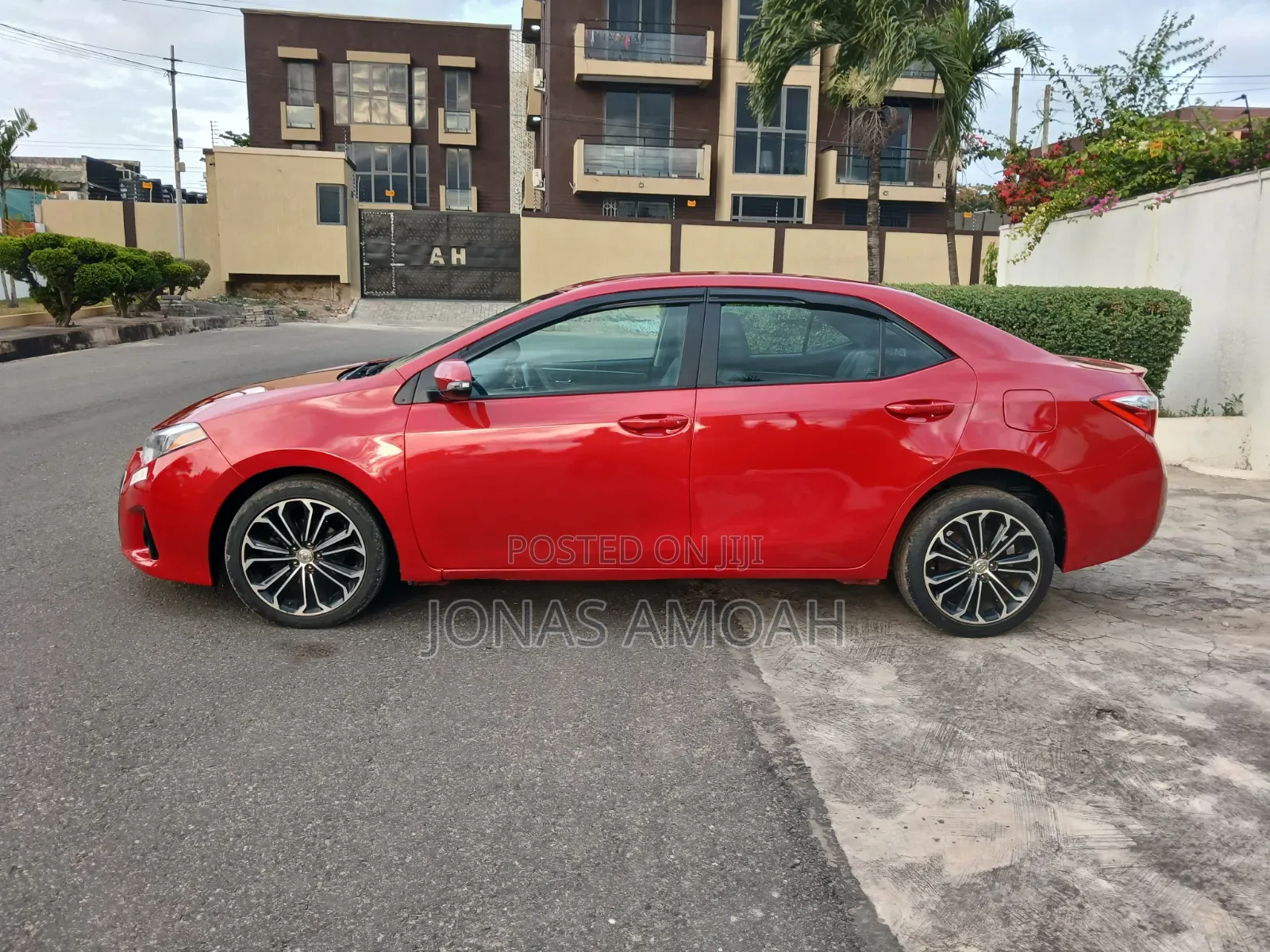 Toyota Corolla S 4dr Sedan (1.8L 4cyl CVT) 2016 Red