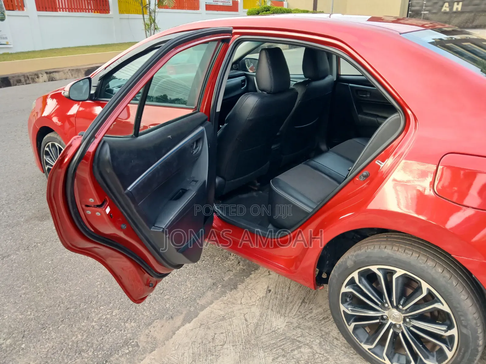 Toyota Corolla S 4dr Sedan (1.8L 4cyl CVT) 2016 Red