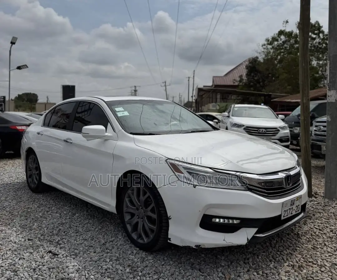 Honda Accord Sport 4dr Sedan FWD (2.4L 4cyl 2A) 2016 White