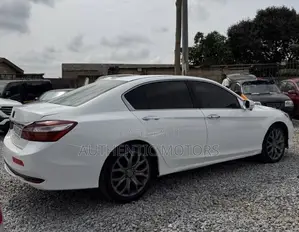 Honda Accord Sport 4dr Sedan FWD (2.4L 4cyl 2A) 2016 White