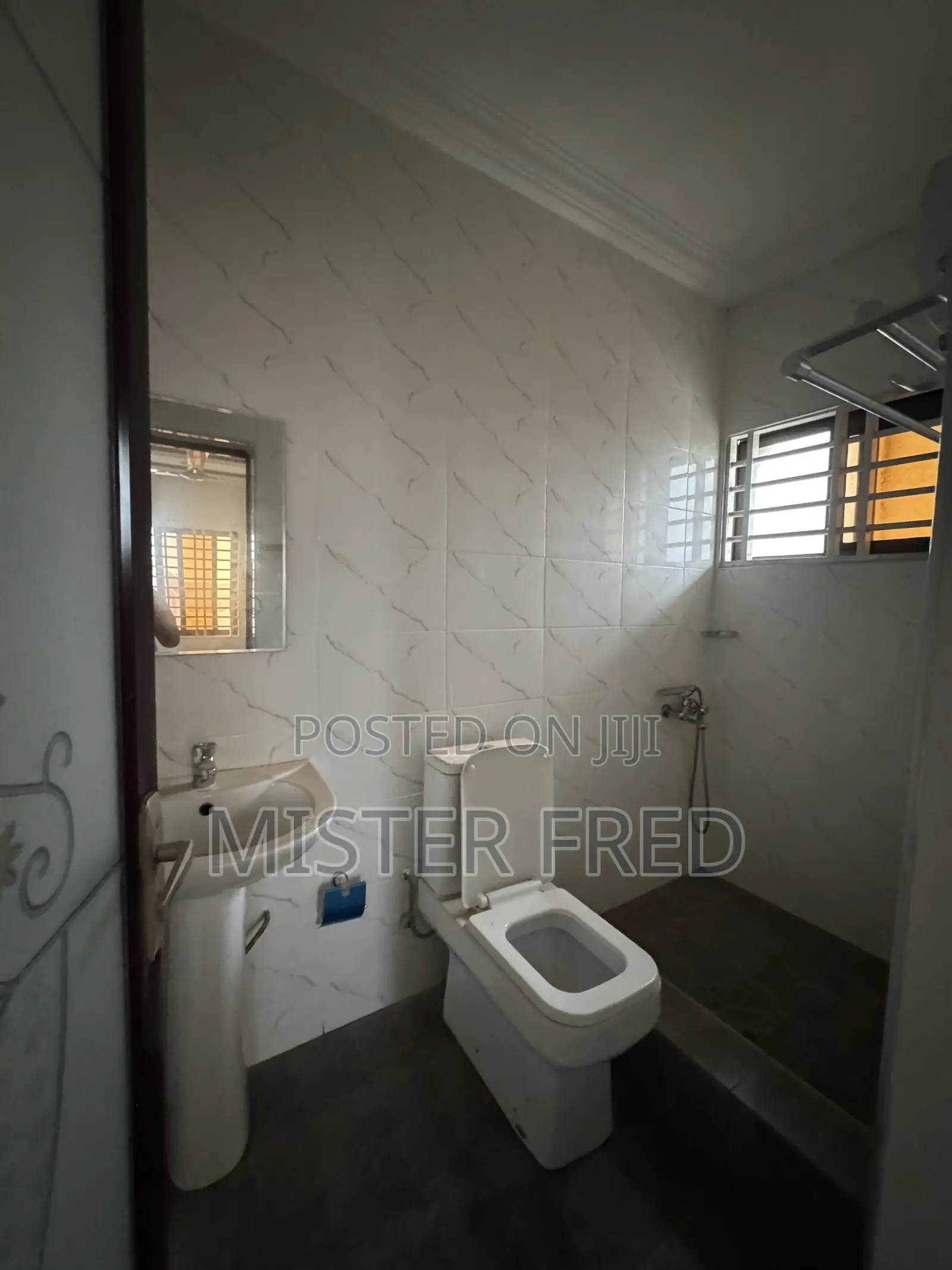 2bdrm Apartment in Blockfactory, Weija for rent
