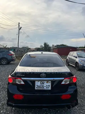 Toyota Corolla 2015 Black