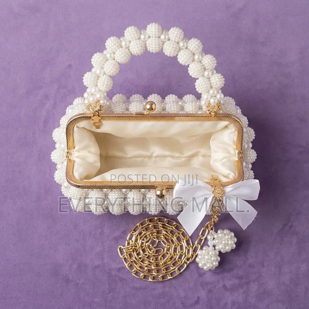 Handmade Pearl Beaded Handbag With Gold Chain, Brand New, Never Used.