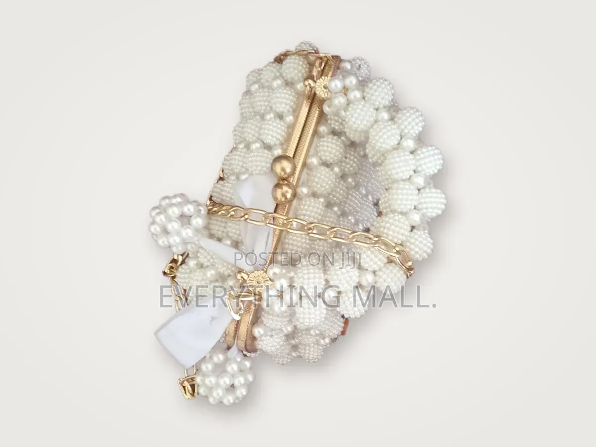 Handmade Pearl Beaded Handbag With Gold Chain, Brand New, Never Used.