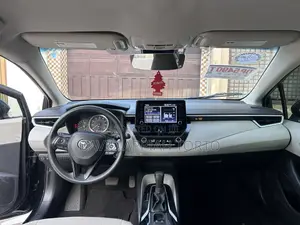 Toyota Corolla LE 2022 Black