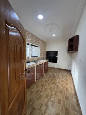 2bdrm Apartment in Old Barrier Kings, Weija for rent
