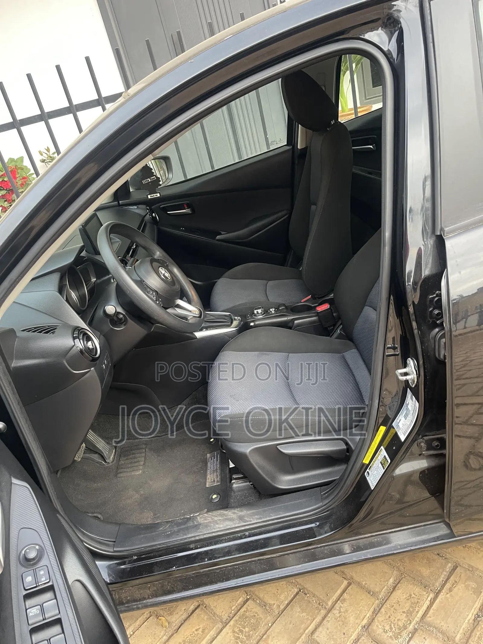 Toyota Yaris iA 1.5 FWD 2019 Black