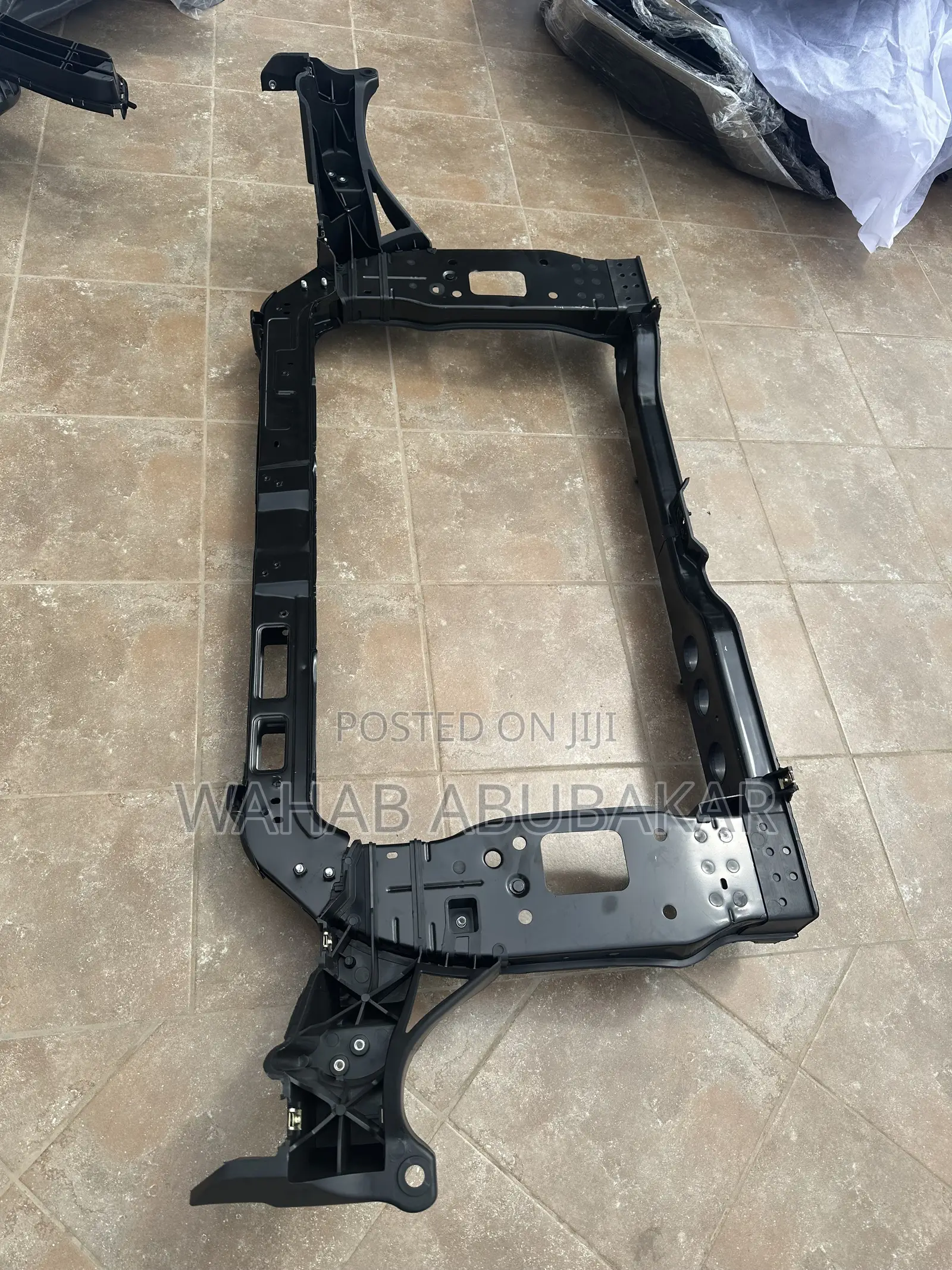 Kia Sportage 2017 Radiator Support