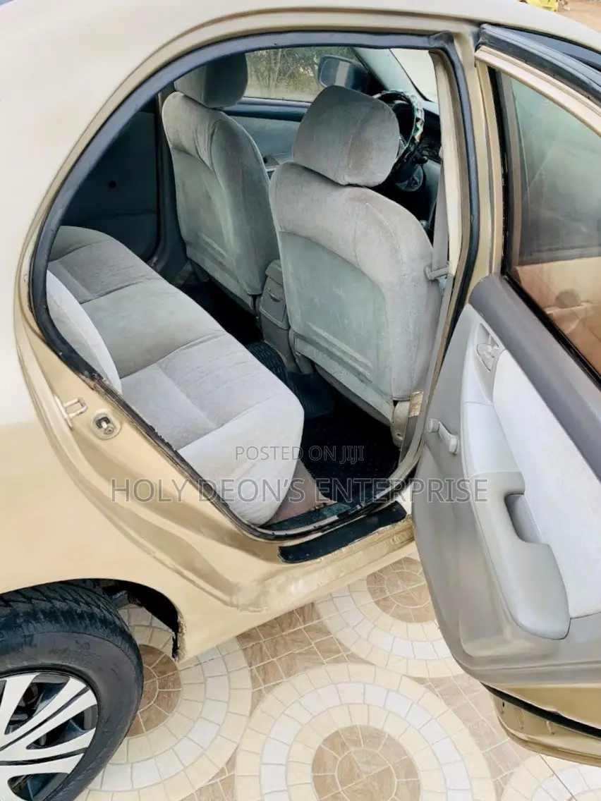 Toyota Corolla LE 2007 Beige