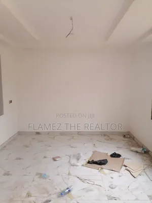 6bdrm Apartment in Sapeiman, Amasaman for sale