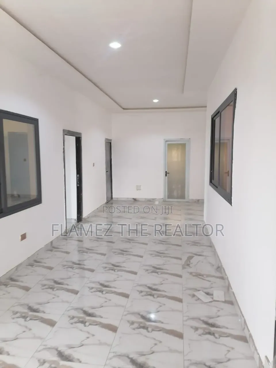 6bdrm Apartment in Sapeiman, Amasaman for sale