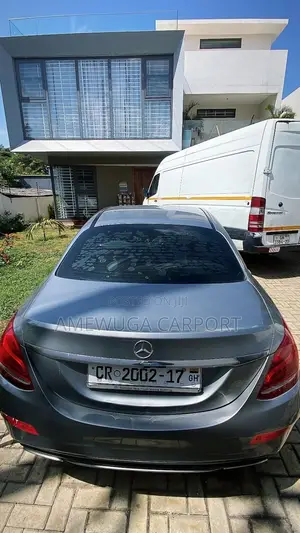 Mercedes-Benz C300 Luxury Sedan RWD (2.0L 4cyl 7A) 2016 Silver