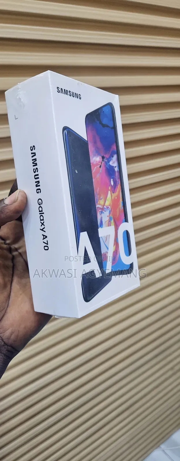 New Samsung Galaxy A70 128 GB Blue